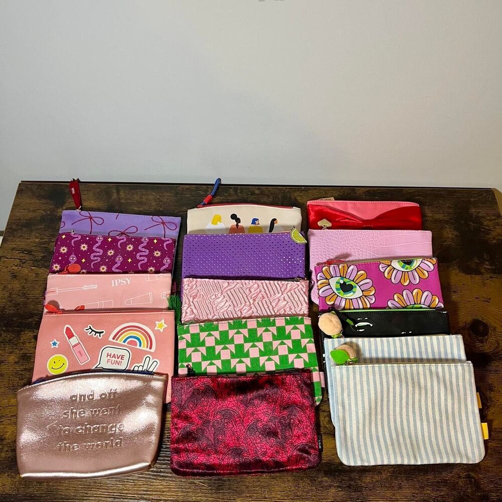 LOT OF 16 IPSY Glam Bag Cosmetic Purses Makeup Bags Pouches Assorted
